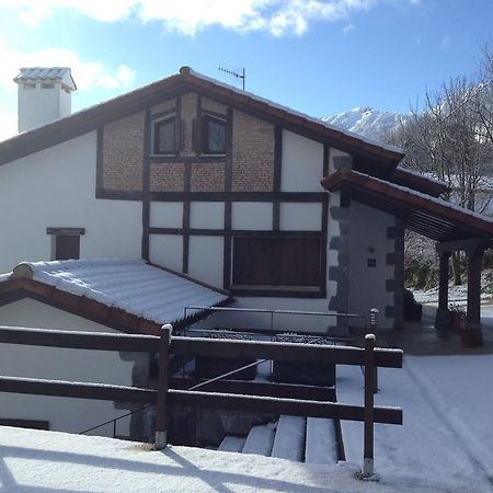 Azcárate Casa Rural Balerdiゲストハウス エクステリア 写真